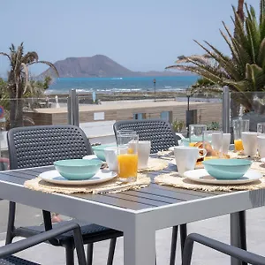 Poris 2 Beachfront Corralejo By Holidays Home Corralejo